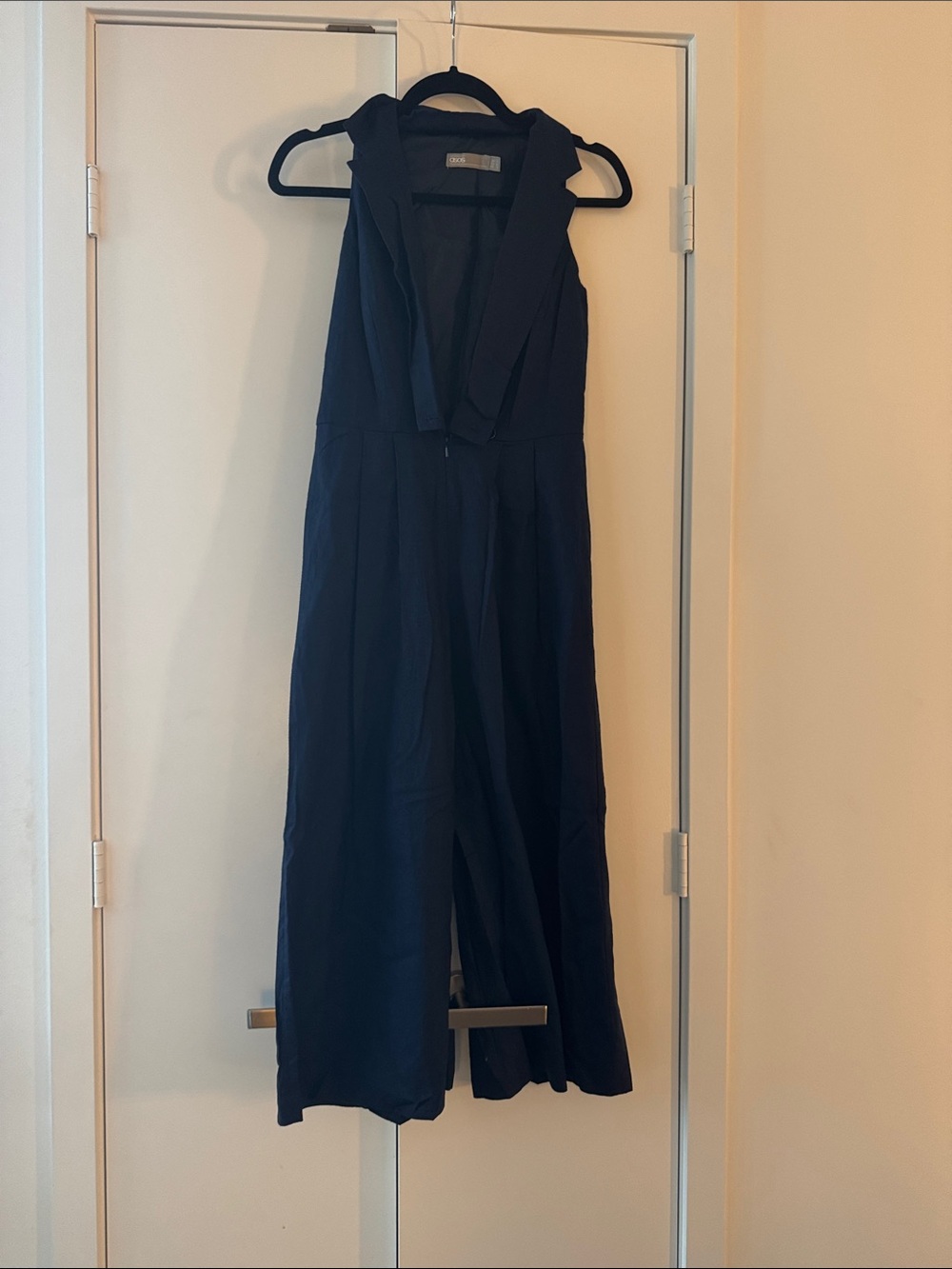 ASOS Navy Sleeveless V‑Neck Jumpsuit